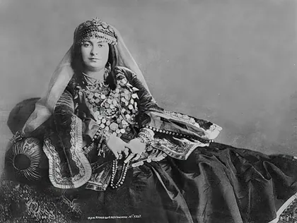 Armenian woman from Shamakhi-2, 1897