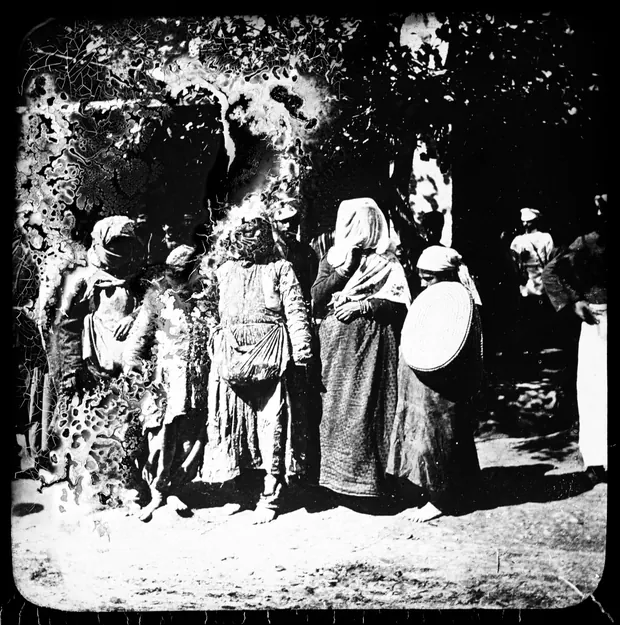 Armenian and Tatar women, Yerevan, 1898