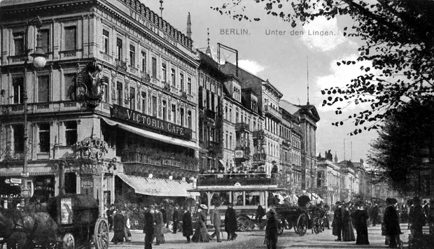 Unter den Linden, Berlin, 1900